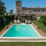 Casina Di Teo 빌라 몬테리지오니