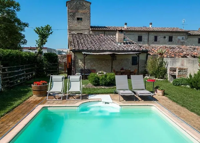 فيلة Casina Di Teo